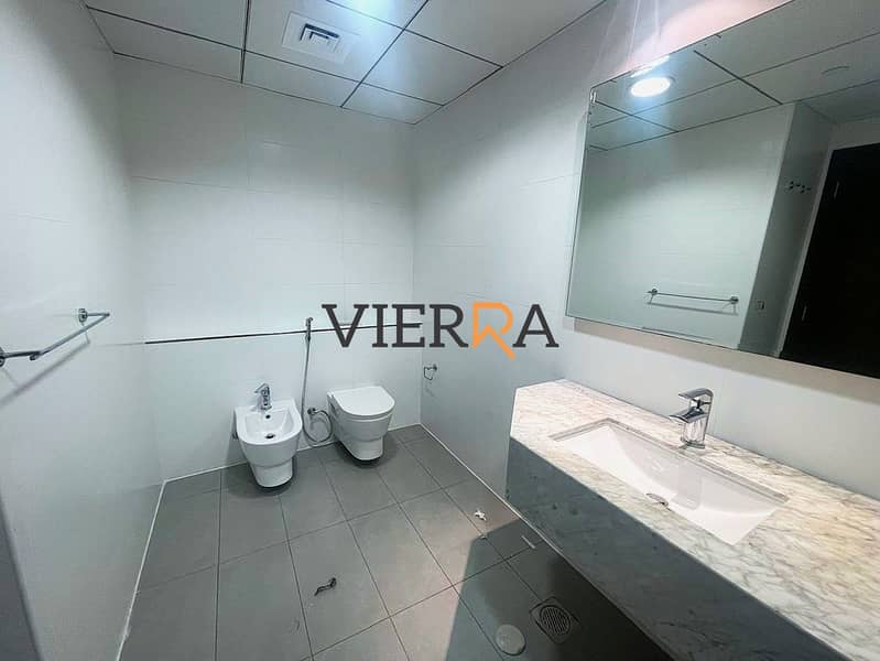 14 Bathroom 1. jpeg