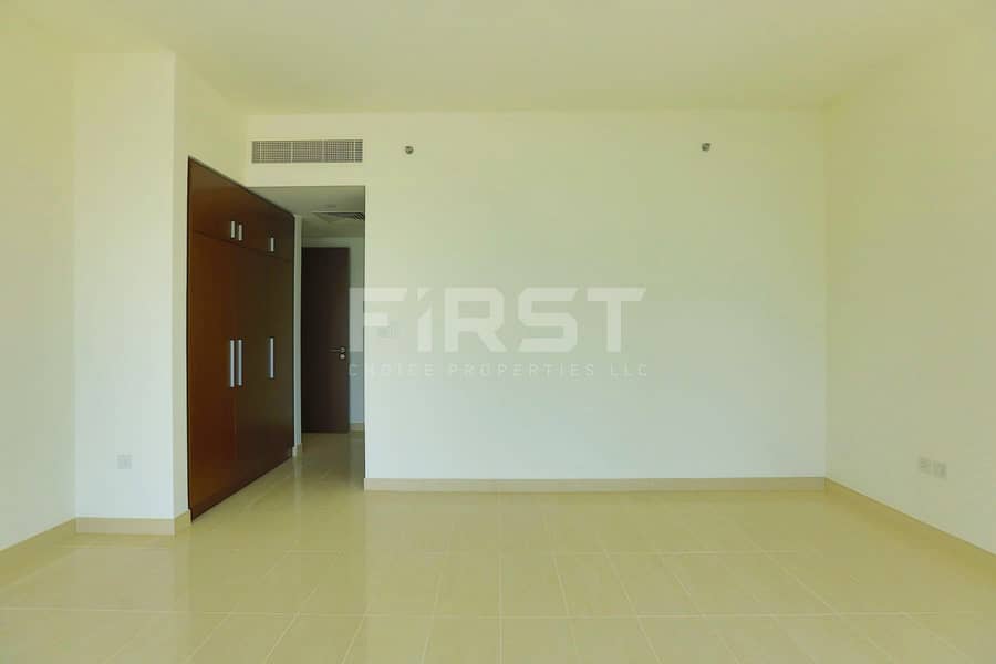 7 Internal Photo of 2 Bedroom Apartment in Burooj Views Marina Square Al Reem Island Abu Dhabi UAE (9). jpg