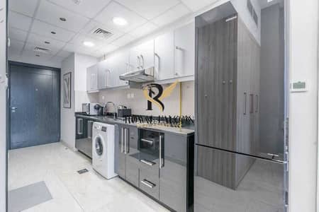 Studio for Rent in Business Bay, Dubai - FULLY FURNISHED | SPACIOUS STUDIO| ROAD VIEW