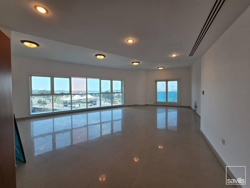 位于阿尔库贝拉,阿尔萨赫勒大厦 4 卧室的公寓 160000 AED - 12127161 位于阿尔库贝拉,阿尔萨赫勒大厦 4 卧室的公寓 160000 AED - 12127161