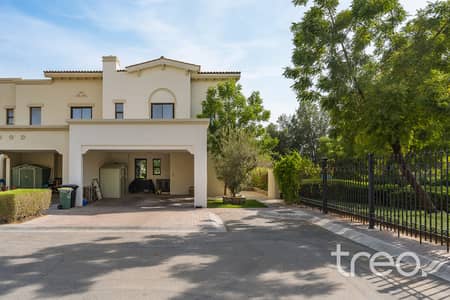 3 Bedroom Villa for Sale in Reem, Dubai - Beautifully Upgraded | Single Row | 3E
