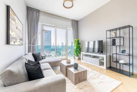 1 Bedroom Flat for Rent in Bur Dubai, Dubai - Hall - Park gate. jpg