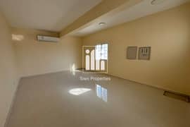للايـجـار | مدخل خاص | فيلا 6 غرف نوم + غرفه خادمه | باركن مظلل |