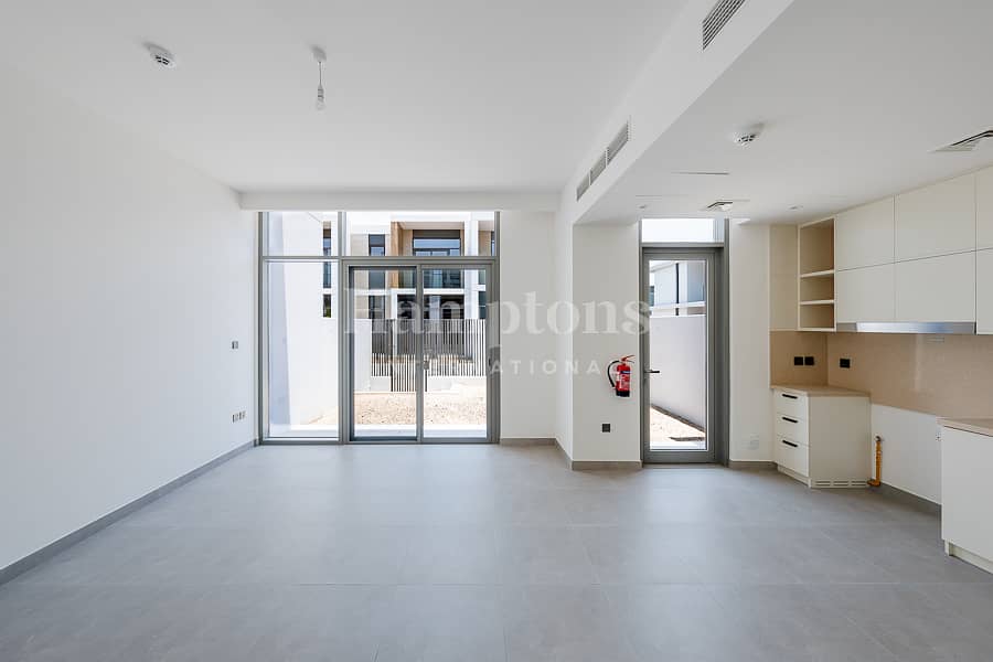 位于阿拉伯牧场3号,鲁巴小区 3 卧室的联排别墅 185000 AED - 12128226 位于阿拉伯牧场3号,鲁巴小区 3 卧室的联排别墅 185000 AED - 12128226