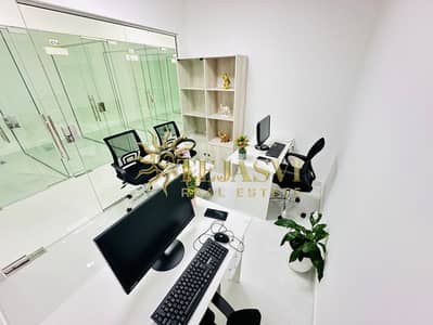 Office for Rent in Deira, Dubai - 5c09c321-957b-42fb-be70-89f27e046641. jpg