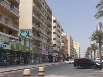 Shop for Rent in Al Wahda Street, Sharjah - CHIN 4. jpg