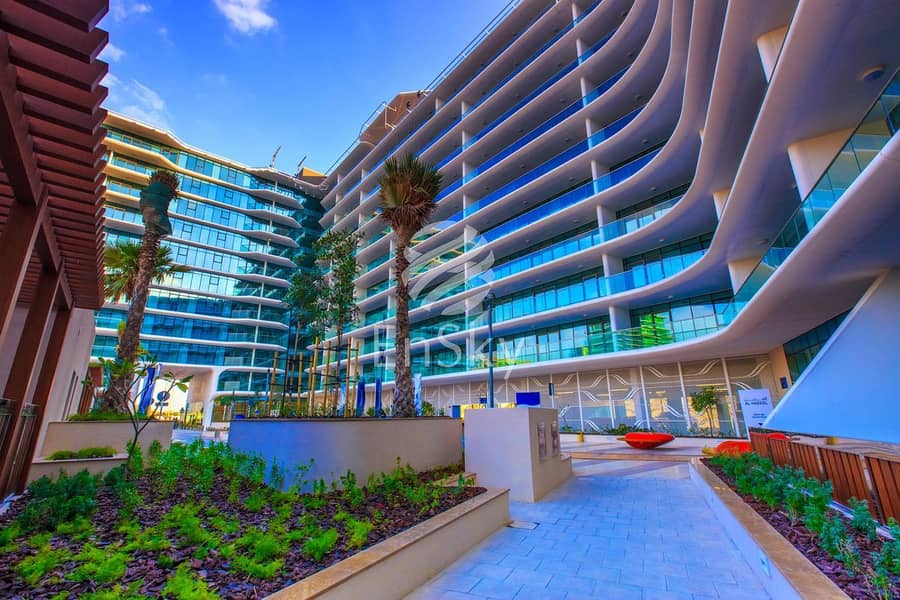 Stunning View | Huge Terrace | Prime Location Stunning View | Huge Terrace | Prime Location