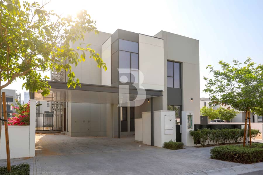 The Largest Plot in Murooj 5BR Villa