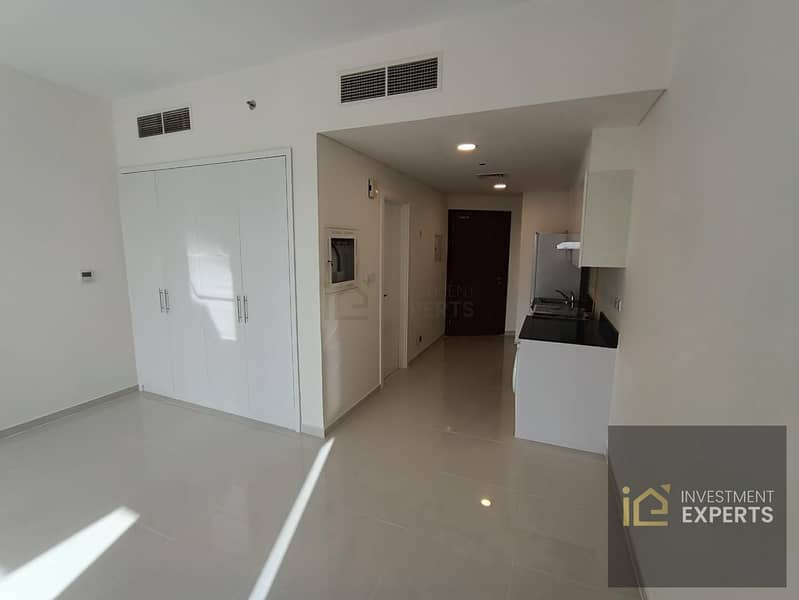 High-Floor Studio Apartment for Rent in Viridis, DAMAC Hills 2