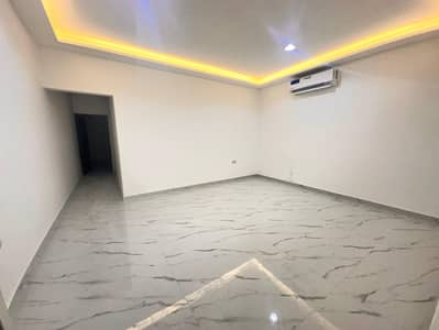 شقة 1 غرفة نوم للايجار في الشوامخ، أبوظبي - 7b76a601-1d7f-4f06-bc14-4723a658041d. jpg