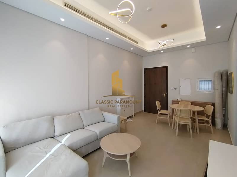 Brand New| Top Floor | Villa View| Fully Furnished