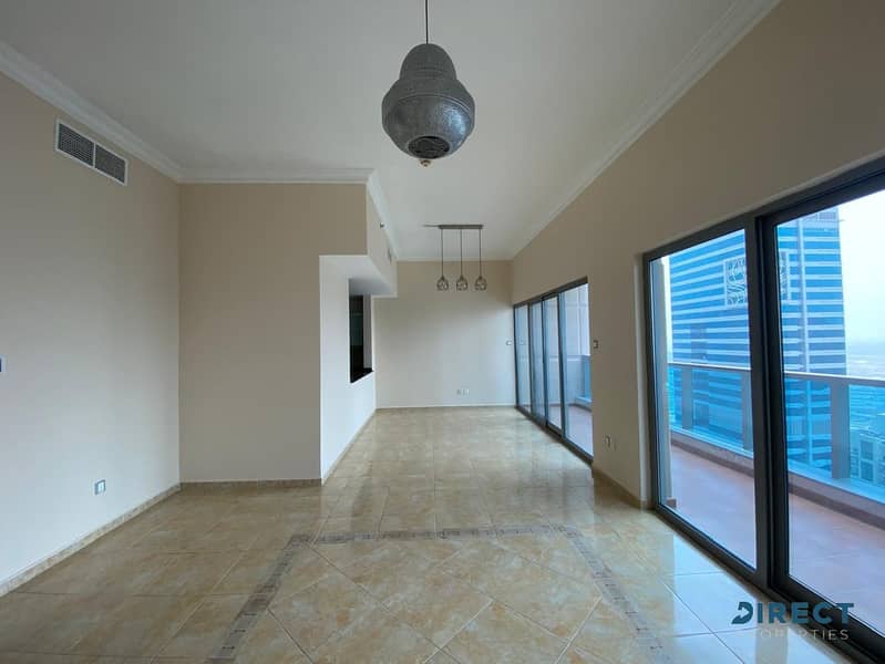 位于迪拜码头,祖穆鲁德大厦 2 卧室的公寓 140000 AED - 12129189 位于迪拜码头,祖穆鲁德大厦 2 卧室的公寓 140000 AED - 12129189