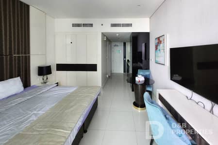 Studio for Rent in Business Bay, Dubai - FULL CANAL VIEW | HIGH FLOOR | FULLY FURNISHED