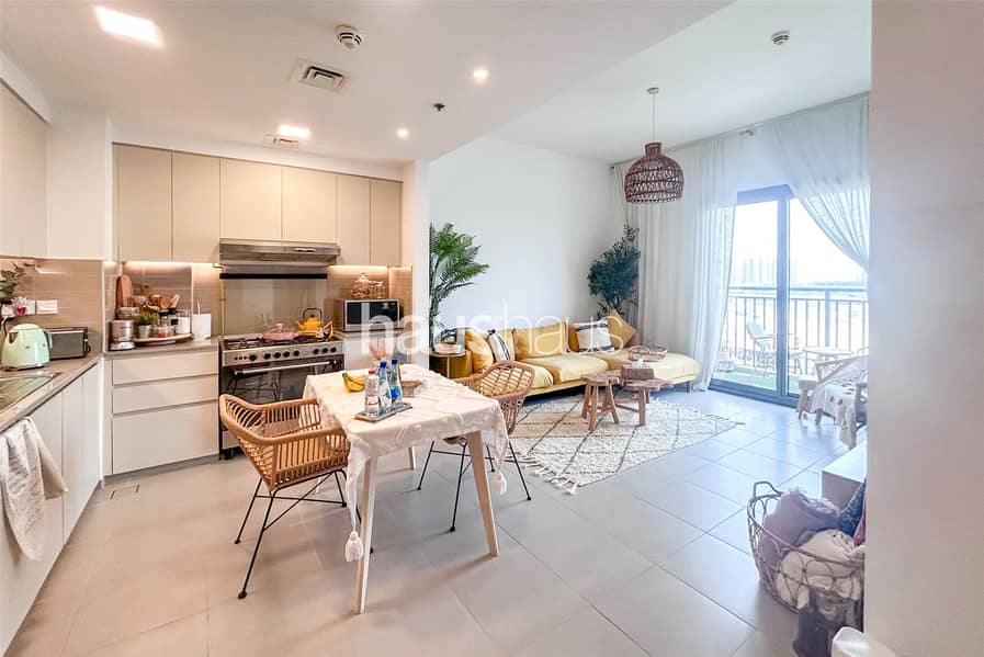 Fully Furnished |Bright+Spacious | Well Maintained