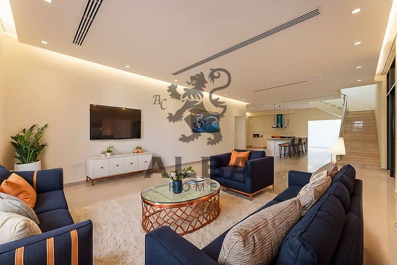 9 IMG_2645-HDR - Living Room - Modern - 0. jpg