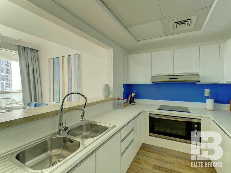 10 04Interior2. jpg