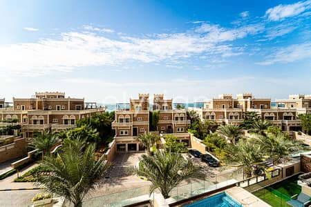 3 Bedroom Flat for Sale in Palm Jumeirah, Dubai - Resort Living | Sea View | Spacious | VOT