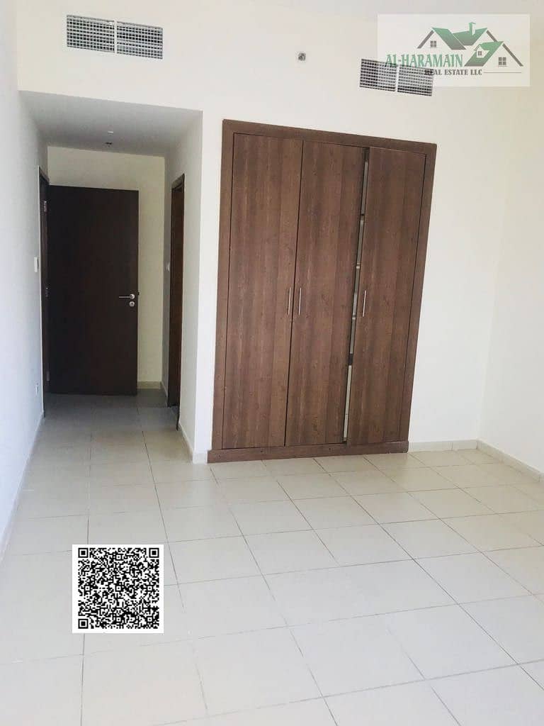 3 Bedroom 1. jpg
