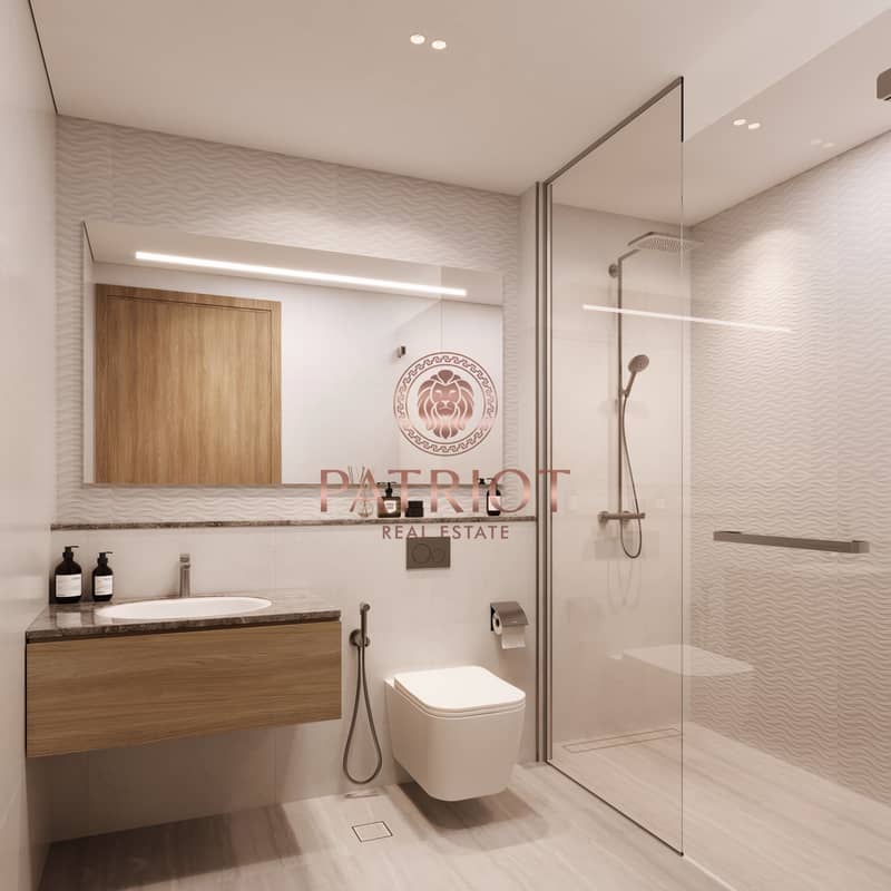 12 BATHROOM. jpeg