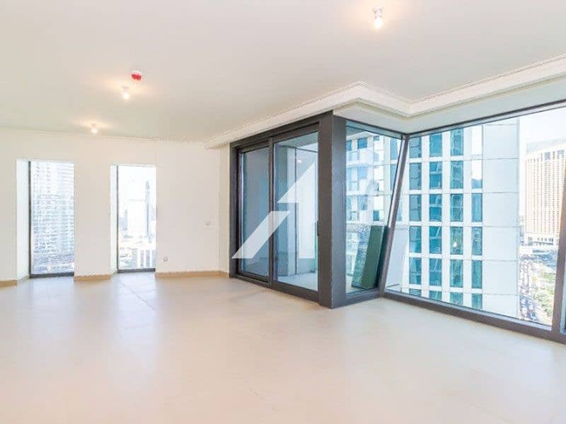 3 Bed + Maid Room |Burj Khalifa and Boulevard View 3 Bed + Maid Room |Burj Khalifa and Boulevard View