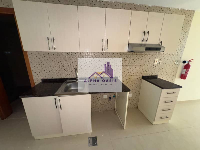 5 bed48f83-23cc-42b0-bb47-88b717ec585a. jpg