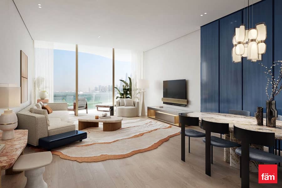 Low-Rise/ First coastal/ Premium Location Low-Rise/ First coastal/ Premium Location