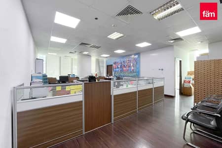 Office for Rent in Business Bay, Dubai - FITTED | METRO | CITYSCAPE | VACANT