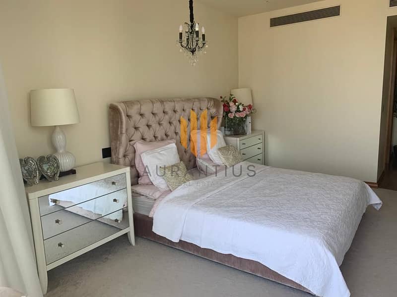 4 Bedroom Looking at Door-9. jpg