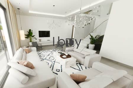 2 Bedroom Townhouse for Sale in Yas Island, Abu Dhabi - Single Row | Mid Unit | Large Layout | Hot Deal