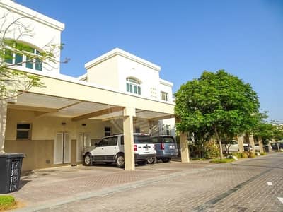 Unique well maintained |3 bed villa+maid's+study Unique well maintained |3 bed villa+maid's+study