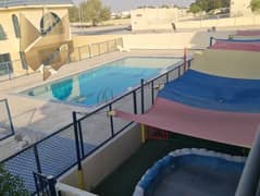 مسبح | كيدز ايريا | حديقه || مساحه واسعه || خزائن