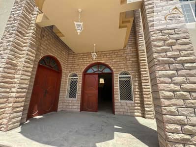 فیلا 5 غرف نوم للايجار في القوز الشارقة، الشارقة - IMG_4281. jpg