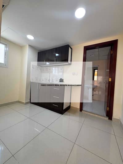 Studio for Rent in Al Qurm, Abu Dhabi - IMG_4112. jpg