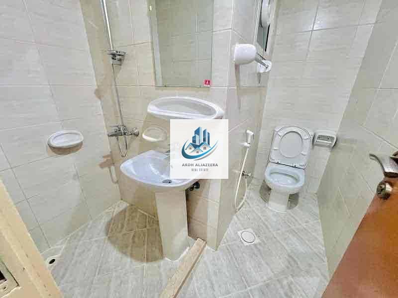 12 1b49904a-e270-4b88-aed9-425645829286. jpg