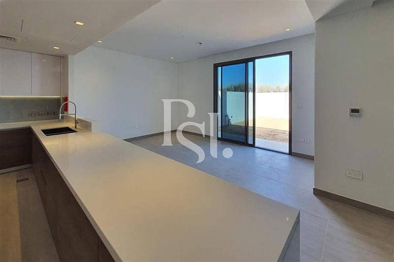 6 3BRM-TH-Unit-389-TH265089-Yas-Acres-Yas-Island-Abu-Dhabi-UAE (19). jpg