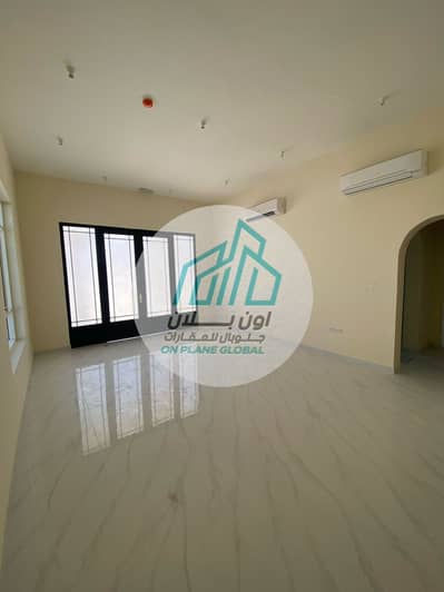 6 Bedroom Villa for Rent in Baniyas, Abu Dhabi - صورة واتساب بتاريخ 2025-04-20 في 11.13. 14_03e0e56b. jpg