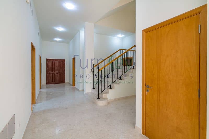 16 VILLA 2-14. jpg