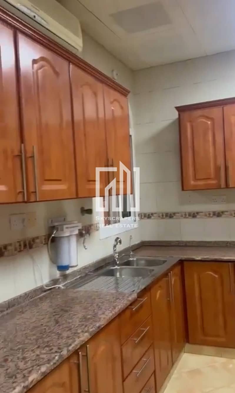 11 dd931970-9a41-49ef-a9fd-13f02d21b54f. jpeg