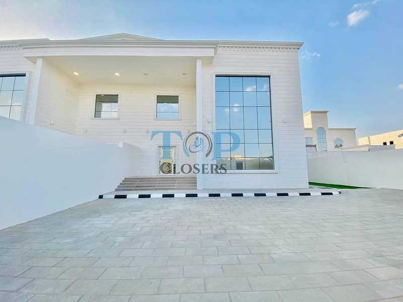 5 Masters Br Villa| Front Yard|Must See|Duplex Villa 5 Masters Br Villa| Front Yard|Must See|Duplex Villa