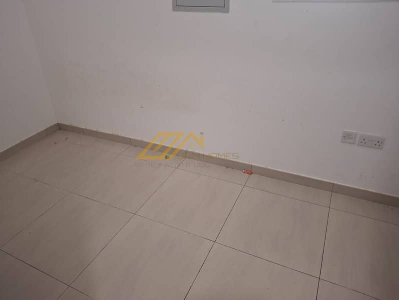 9 WhatsApp Image 2025-06-05 at 23.59. 20_ac865e43. jpg
