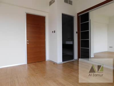 Gorgeous l 4 BR l TownHouse l Wooden Floor Gorgeous l 4 BR l TownHouse l Wooden Floor
