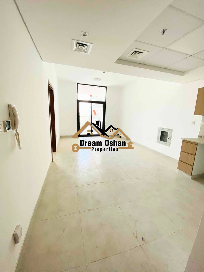 3 d731f65e-dde8-4d4e-afd3-da52932476af. jpg