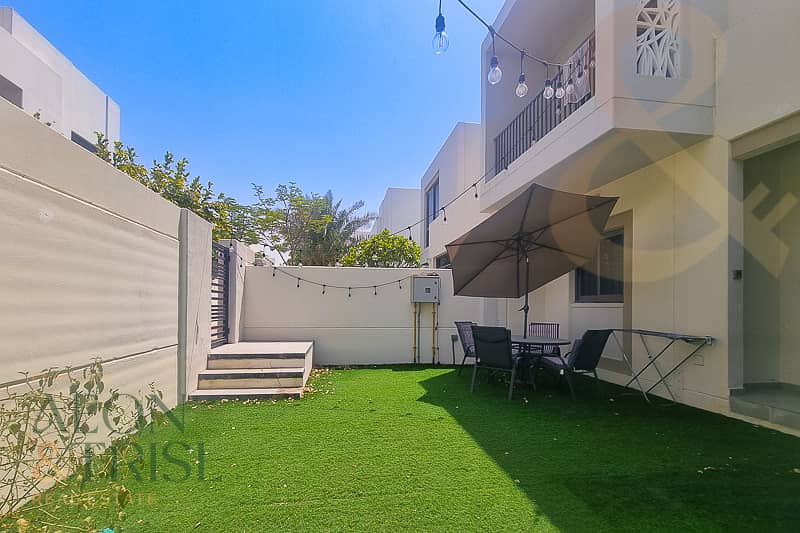 Таунхаус в Таун Сквер,Захра Таунхаусы, 3 cпальни, 2700000 AED - 12133684 Таунхаус в Таун Сквер,Захра Таунхаусы, 3 cпальни, 2700000 AED - 12133684