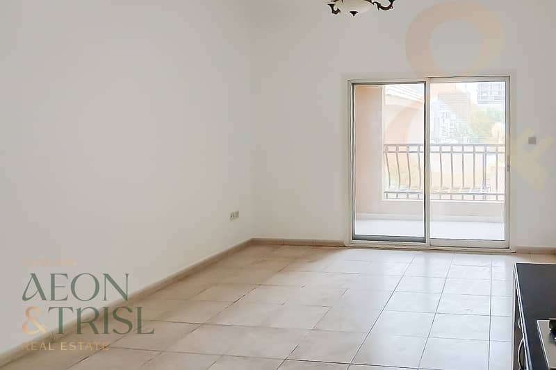 Prime Location | Modern Studio | Diamond Views 1 Prime Location | Modern Studio | Diamond Views 1
