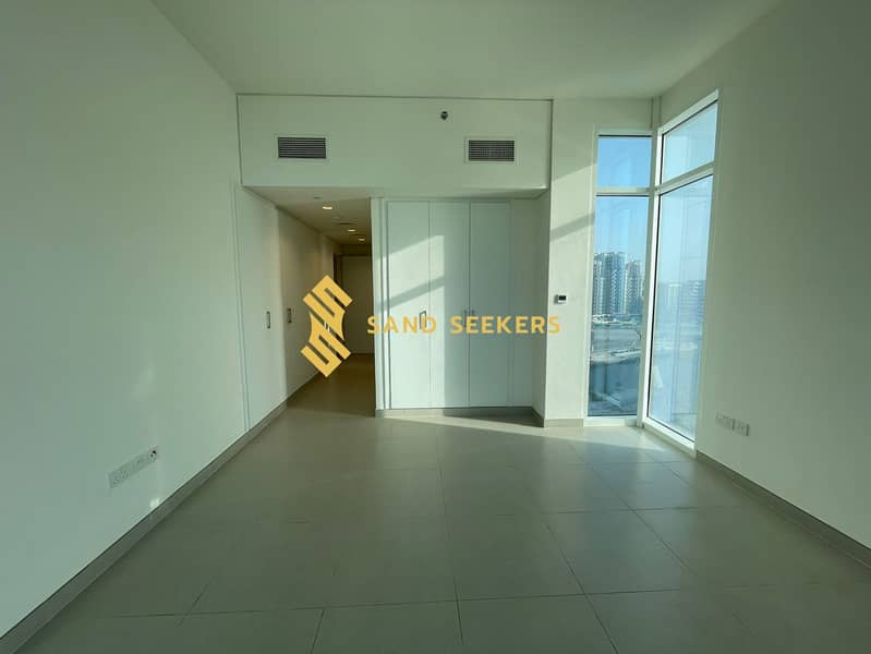 8 1000144509. jpg