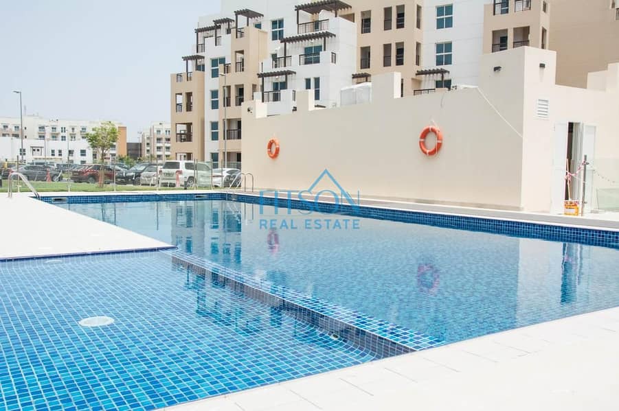 10 Pool. jpg