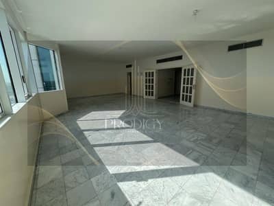 4 Bedroom Apartment for Rent in Al Khalidiyah, Abu Dhabi - 0a60d66e-8b76-45ca-99e6-ce6435b7699e. jpg