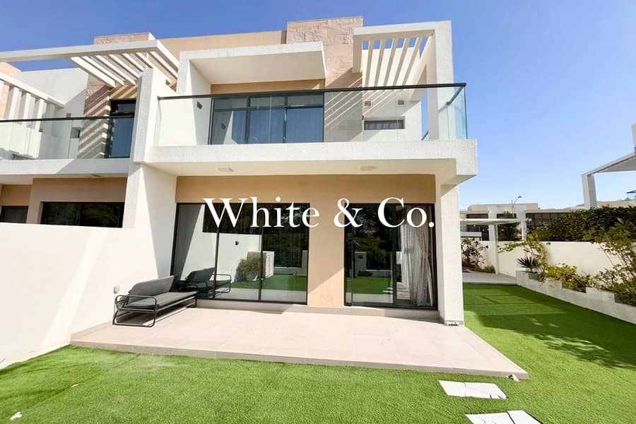 Таунхаус в Дамак Хиллс,Парк Резиденс 1, 4 cпальни, 230000 AED - 12135819 Таунхаус в Дамак Хиллс,Парк Резиденс 1, 4 cпальни, 230000 AED - 12135819