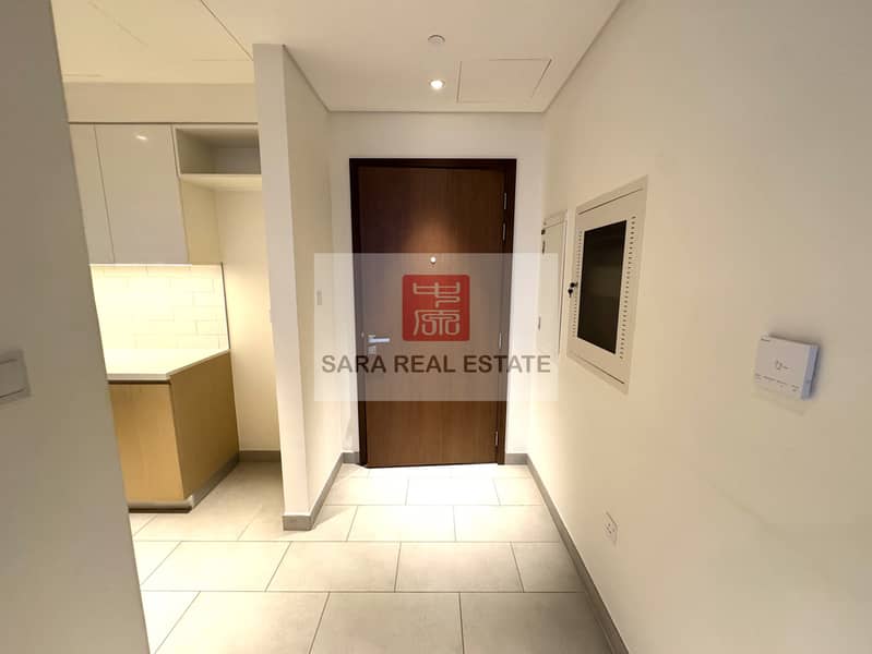 3 Entrance. JPG