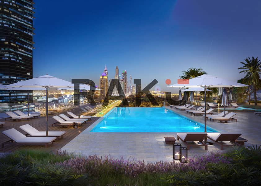 23 23_06_22_GATEWAY_A_POOL_NOWOMAN copy. jpg